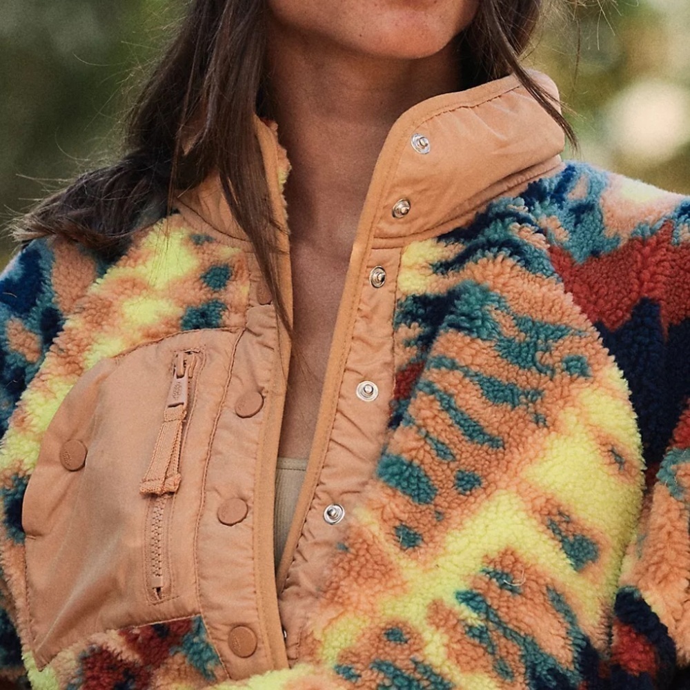 Free People- NWT Multicolored Hit The Slopes Printed Pullover - Picture 2 of 6